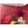 Image 16 : 2001 NEW HOLLAND 688 ROUND BALER