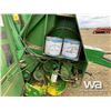 Image 12 : JOHN DEERE 535 ROUND BALER