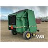 Image 3 : 1989 JOHN DEERE 535 ROUND BALER