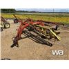 Image 6 : NEW HOLLAND 258 & 260 ROLL BAR HAY RAKES