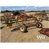 Image 9 : NEW HOLLAND 258 & 260 ROLL BAR HAY RAKES