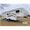 Image 2 : 2009 HEARTLAND SUNDANCE 3300 5TH WHEEL TOY HAULER