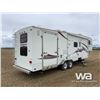 Image 3 : 2009 HEARTLAND SUNDANCE 3300 5TH WHEEL TOY HAULER