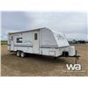 Image 2 : 2000 WILDERNESS 825 Y TRAVEL TRAILER