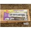 Image 4 : (UNUSED) 10 X 30 FT. PARTY TENT W/7 WINDOWS
