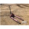 Image 4 : 5000 LB. PALLET JACK