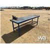 Image 2 : 8 FT. WORK BENCH WITH VISE