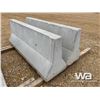 Image 3 : (2) CONCRETE BARRIERS