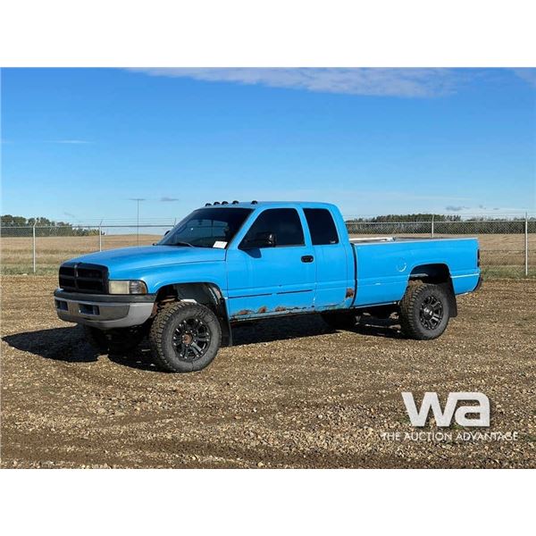 1998 DODGE RAM 2500 E-CAB PICKUP