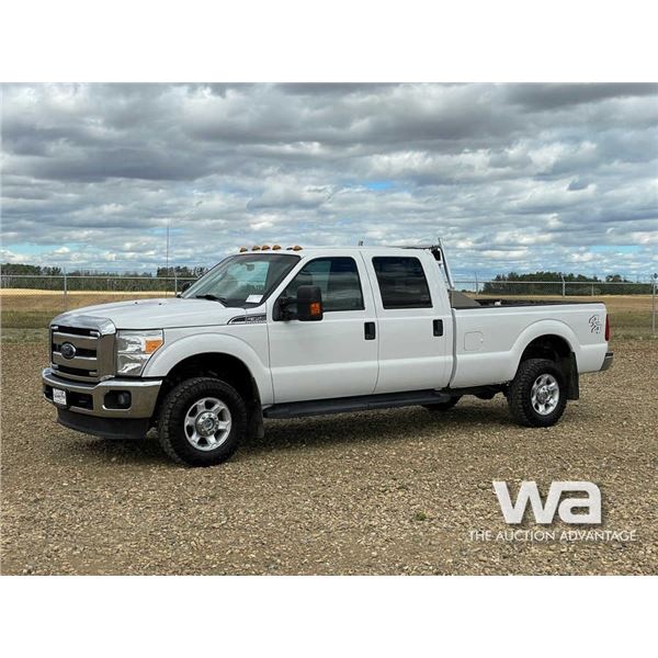 2015 FORD F350 XLT SUPER DUTY CREW CAB PICKUP