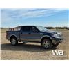 Image 2 : 2004 FORD F-150 LARIAT CREW CAB PICKUP