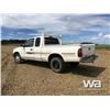 Image 4 : 1999 TOYOTA TACOMA CLUB CAB PICKUP