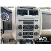 Image 9 : 2010 FORD ESCAPE 4 DOOR SPORTS UTILITY VEHICLE