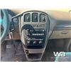 Image 8 : 2002 DODGE CARAVAN MINIVAN