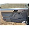 Image 13 : 2001 VOLKSWAGEN NEW BEETLE CAR