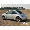 Image 4 : 2001 VOLKSWAGEN NEW BEETLE CAR