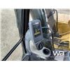 Image 8 : 2010 CATERPILLAR 324DL HYDRAULIC EXCAVATOR