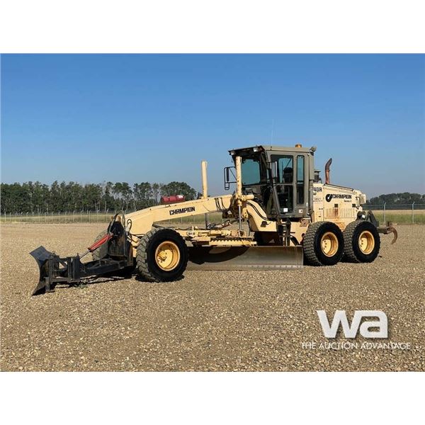 1999 CHAMPION 740A SERIES V VPH MOTOR GRADER