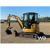 Image 4 : 2015 CATERPILLAR 303.5 E2 CR HYDRAULIC EXCAVATOR