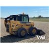 Image 3 : 2005 JOHN DEERE 332 SKID STEER LOADER