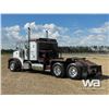 Image 4 : 2008 PETERBILT 367 T/A SLEEPER WINCH TRACTOR
