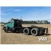 Image 4 : 1991 MACK RD688S T/A WINCH TRACTOR