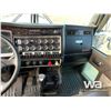 Image 8 : 2013 KENWORTH W900 T/A SLEEPER TRUCK TRACTOR