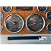 Image 11 : 2009 PETERBILT 386 T/A SLEEPER TRUCK TRACTOR