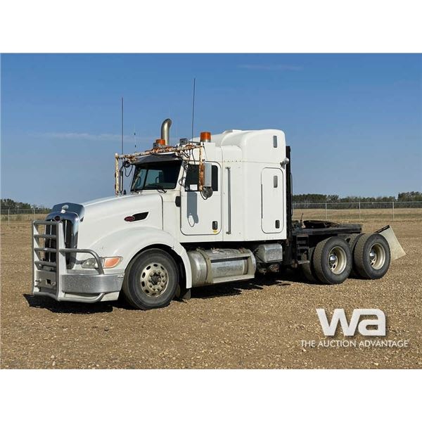 2009 PETERBILT 386 T/A SLEEPER TRUCK TRACTOR