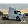 Image 2 : 2002 VOLVO VN610 T/A SLEEPER TRUCK TRACTOR