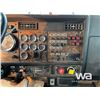 Image 9 : 1989 KENWORTH W900B T/A SLEEPER TRUCK TRACTOR