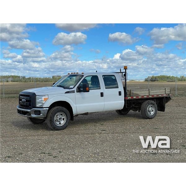 2013 FORD F350 XL SUPER DUTY CREWCAB FLATBED TRUCK
