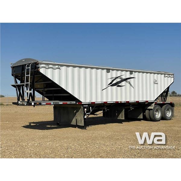 2014 LODE KING 36 FT. T/A GRAIN TRAILER