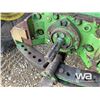Image 23 : JOHN DEERE 4010 2WD TRACTOR