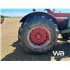 Image 14 : INTERNATIONAL 806 2WD TRACTOR