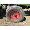 Image 16 : INTERNATIONAL 806 2WD TRACTOR