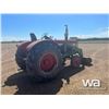 Image 3 : INTERNATIONAL 806 2WD TRACTOR
