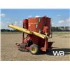 Image 4 : NEW HOLLAND 357 FEED MIXER