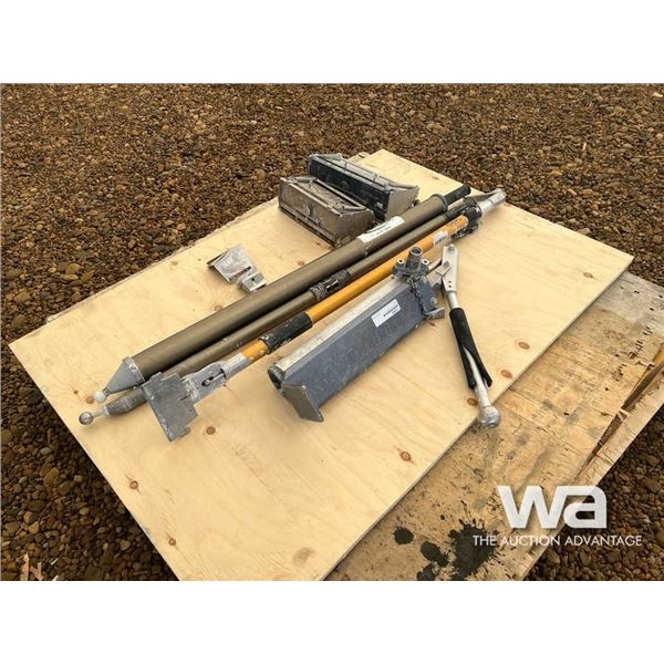 DRY WALL TOOLS