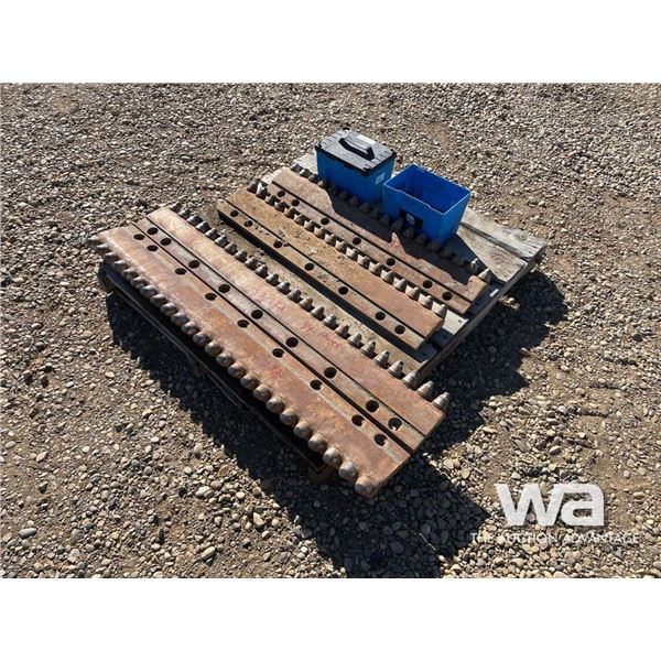 JOHN DEERE 772 SANDVIC TIPS