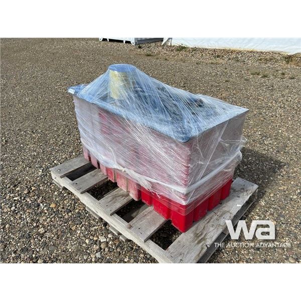 (3) KOENDER SL2 DUGOUT AREATORS