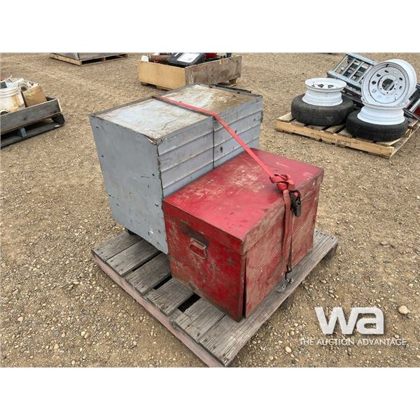 METAL STORAGE CABINET