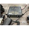 Image 4 : (2)  2 WAY RADIO'S