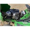 Image 20 : JOHN DEERE LT133 LAWN TRACTOR