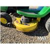 Image 11 : 2016 JOHN DEERE D130 42 IN. RIDE ON LAWN MOWER