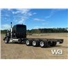 Image 4 : 2017 KENWORTH T800 TRI-DRIVE CAB & CHASSIS