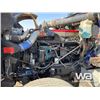 Image 14 : 2000 IHC EAGLE 9900 T/A SLEEPER WINCH TRACTOR