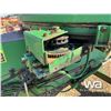 Image 6 : JOHN DEERE 840 BALE PROCESSOR