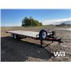 Image 2 : 2014 LOADTRAIL 24 FT. T/A DECK OVER TRAILER