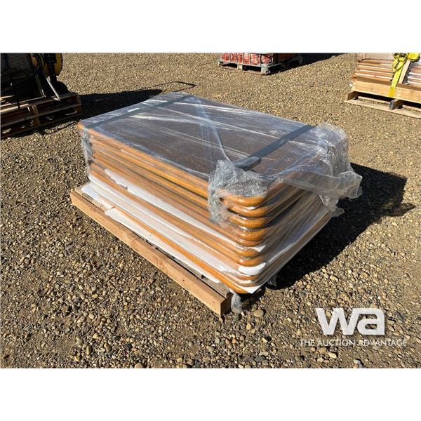 (11) PCE.TABLE TOPS